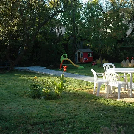 Bed & Breakfast Ecogite Avec Terrasse Et Jardin Privatif Pour Familles - Fr-1-584-187