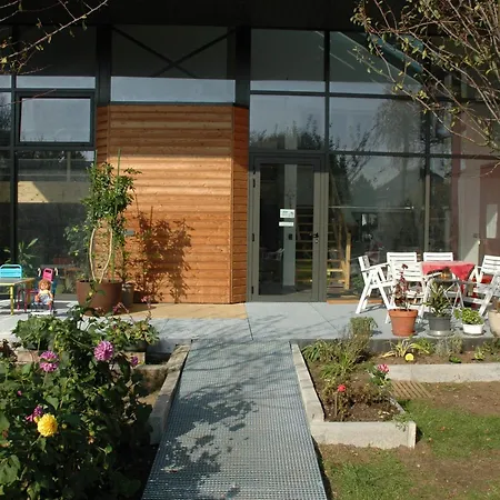 Ecogite Avec Terrasse Et Jardin Privatif Pour Familles - Fr-1-584-187 住宿加早餐酒店